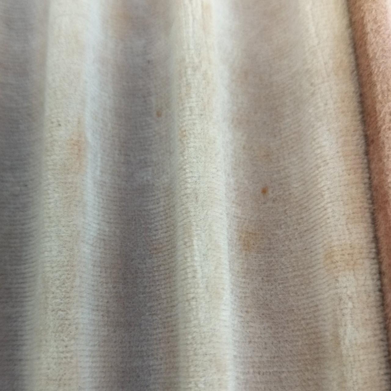 年代物なのでシミあります