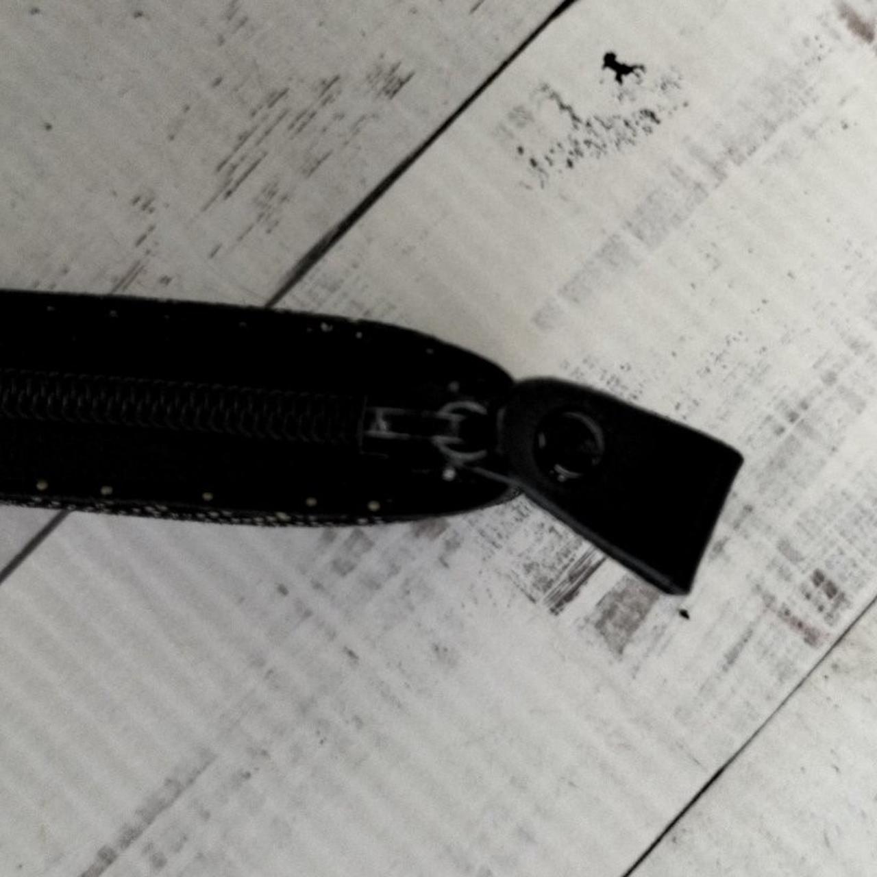 ファスナー金具に色ハゲ