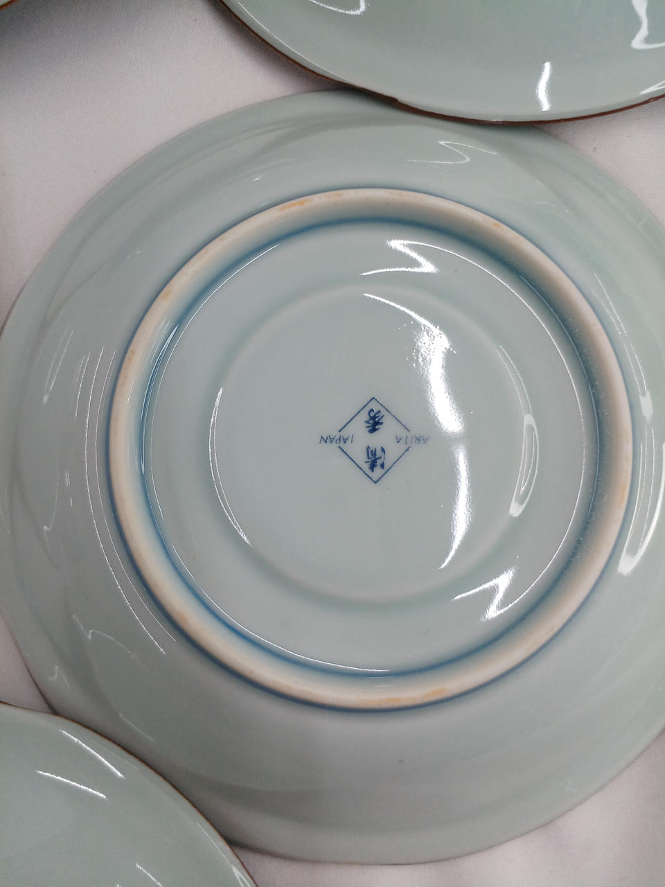 裏側に経年による色変あります