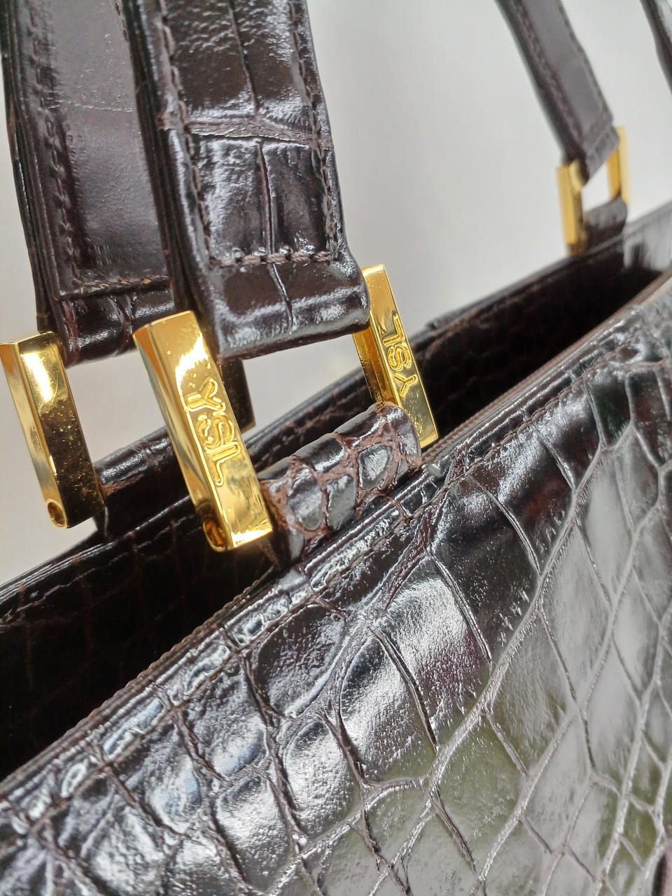 擦り傷があります。