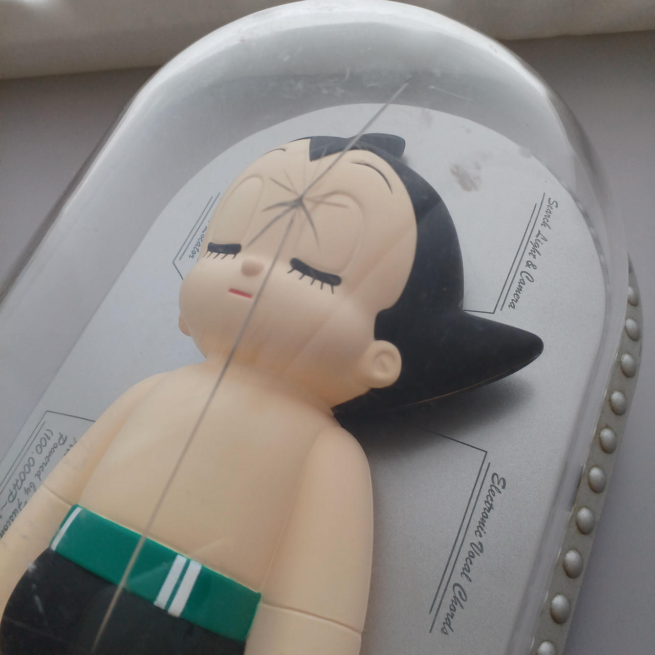 ケースにドラマティックな割れあり