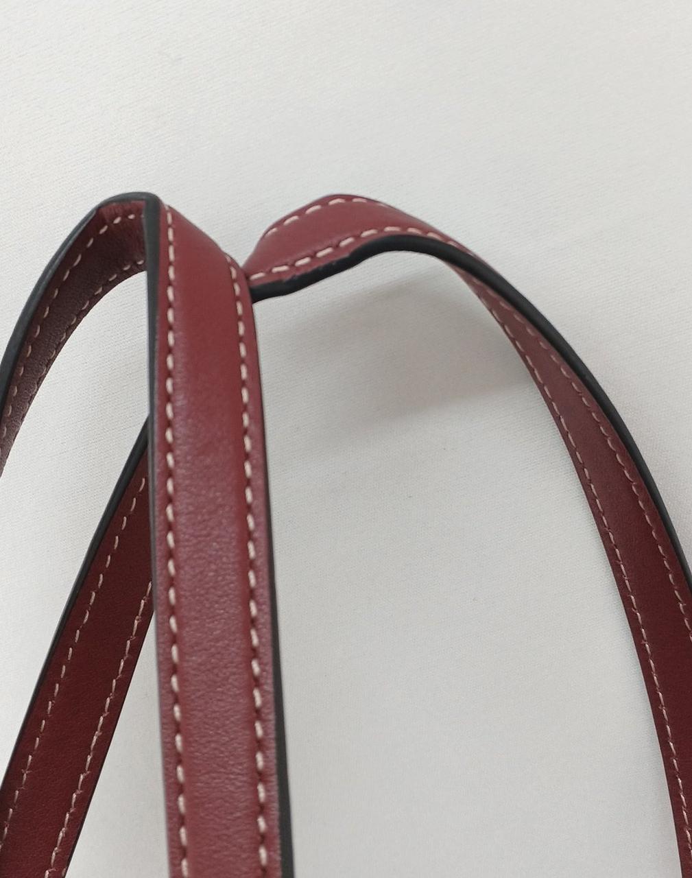 少し折れ線があります