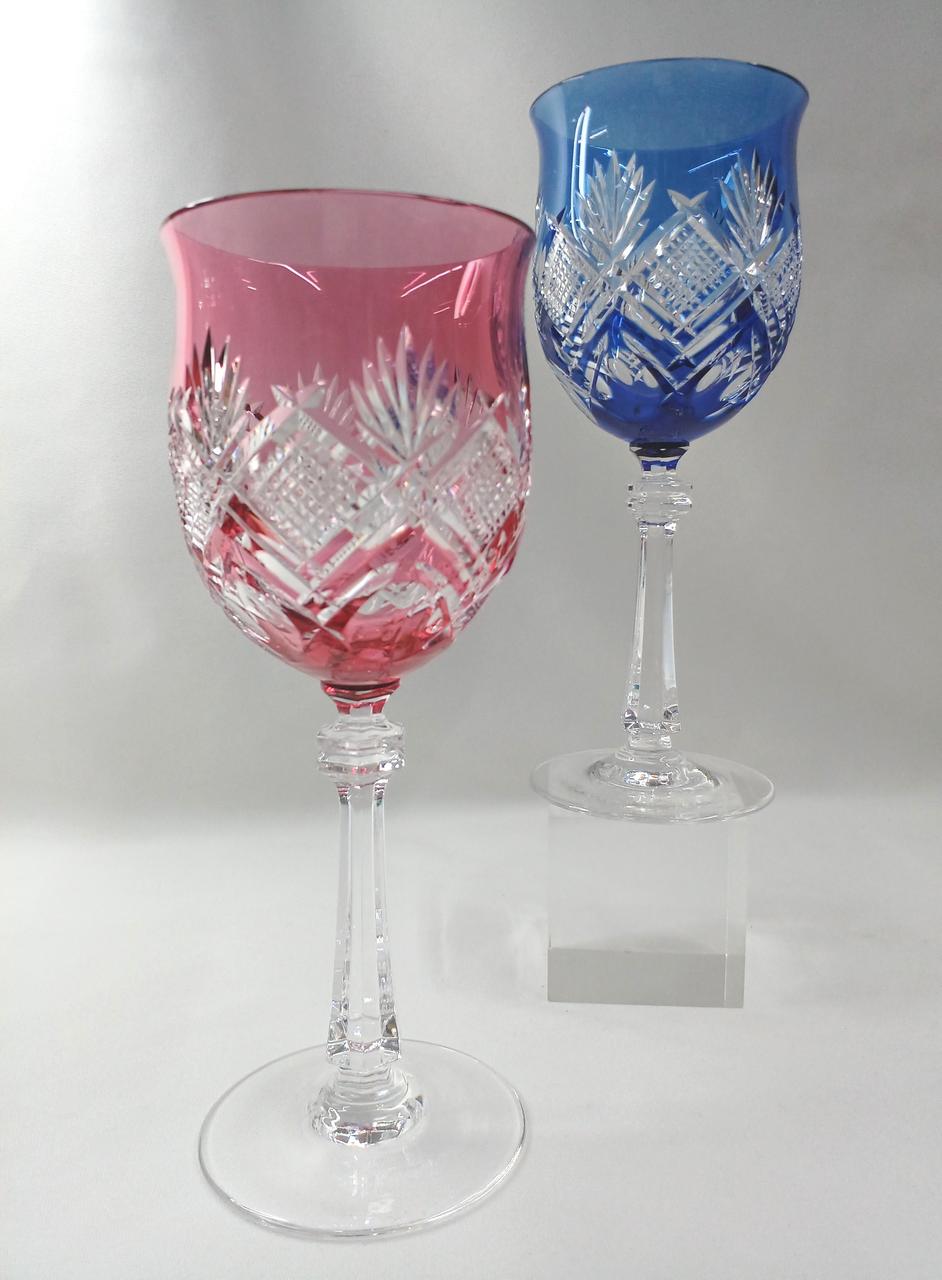 台座は付属しません。