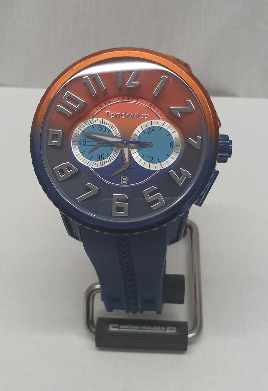 台座は付属しません