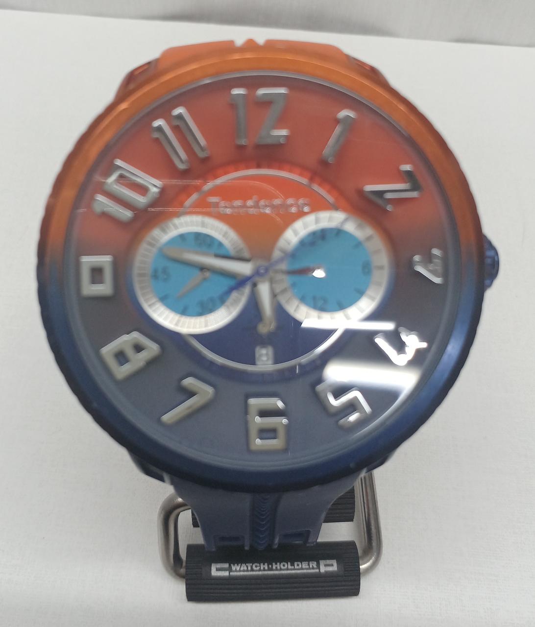 台座は付属しません