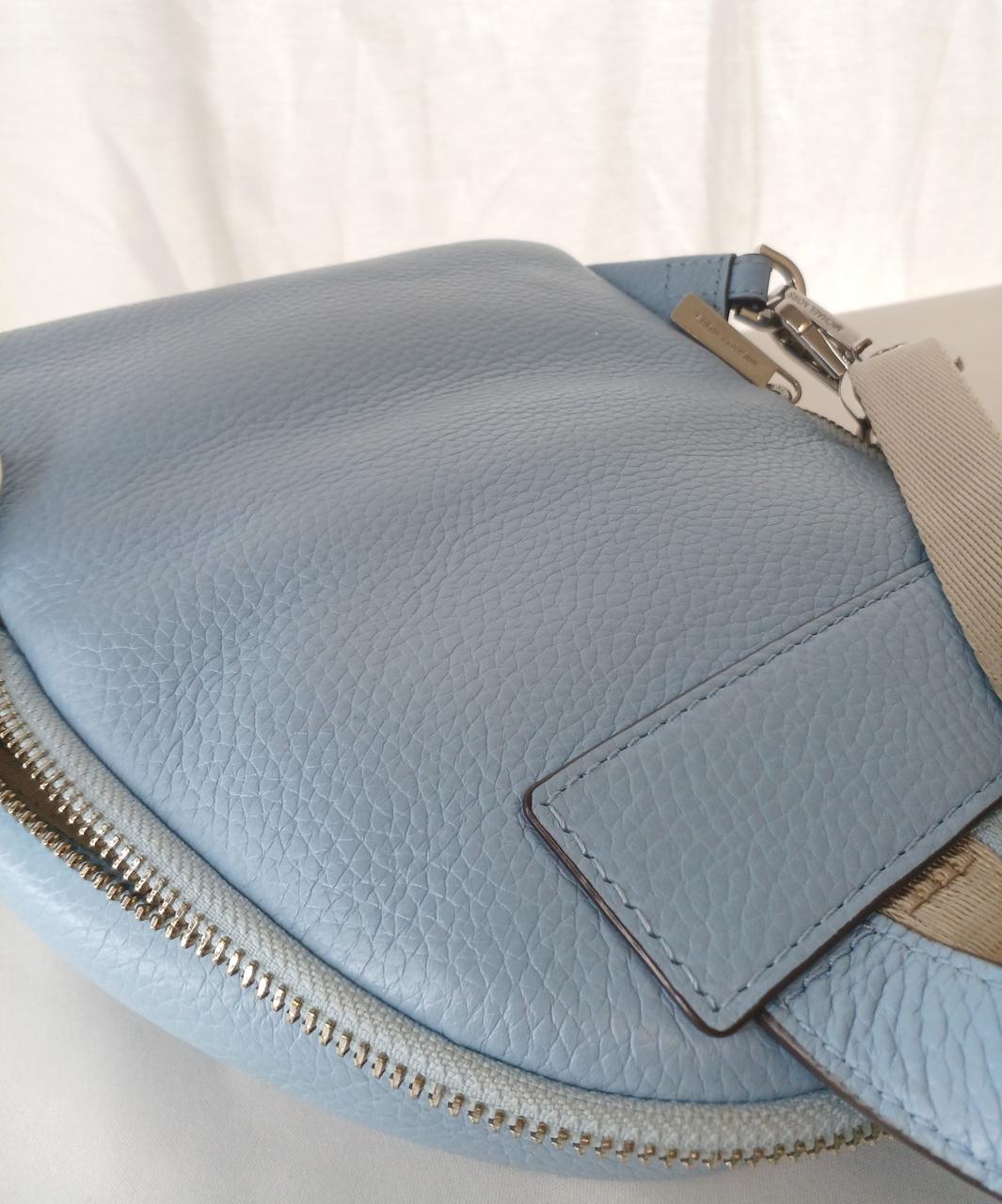 少し型崩れがあります