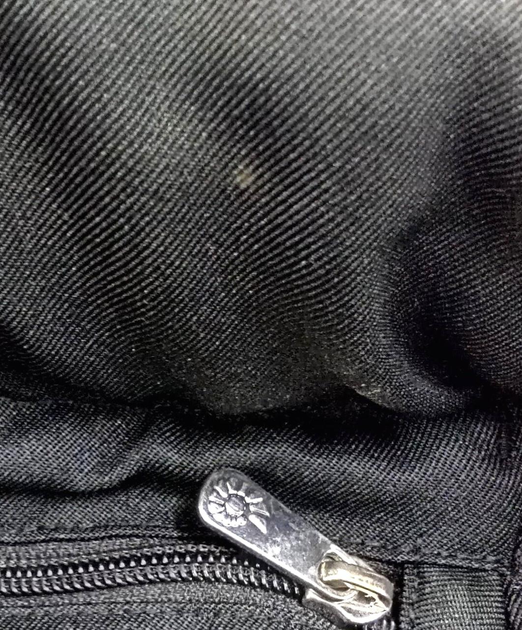 1カ所汚れあり