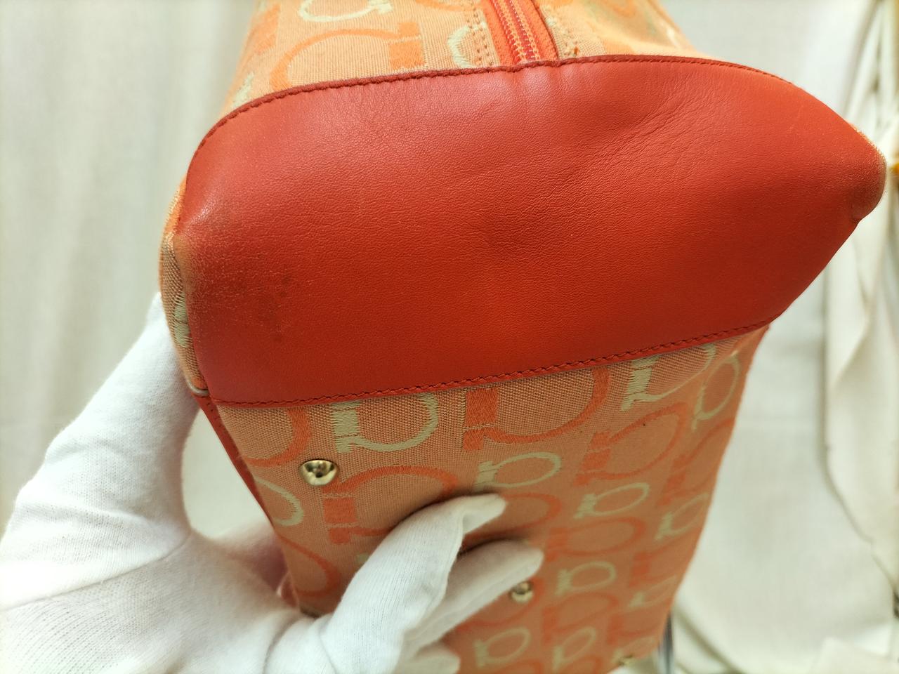 角スレ・汚れ有り