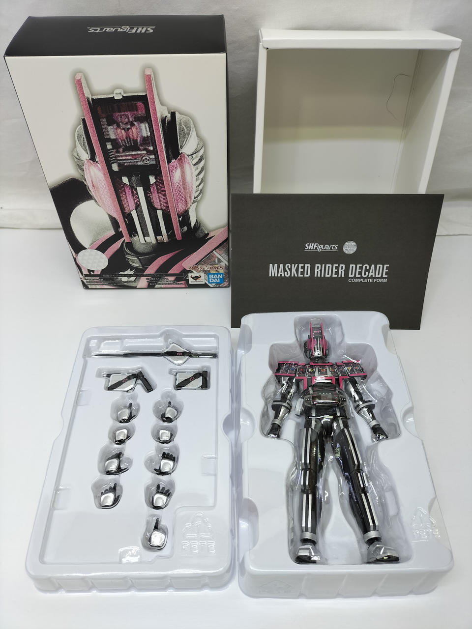 S.H.F　仮面ライダーディケイド コンプリートフォーム