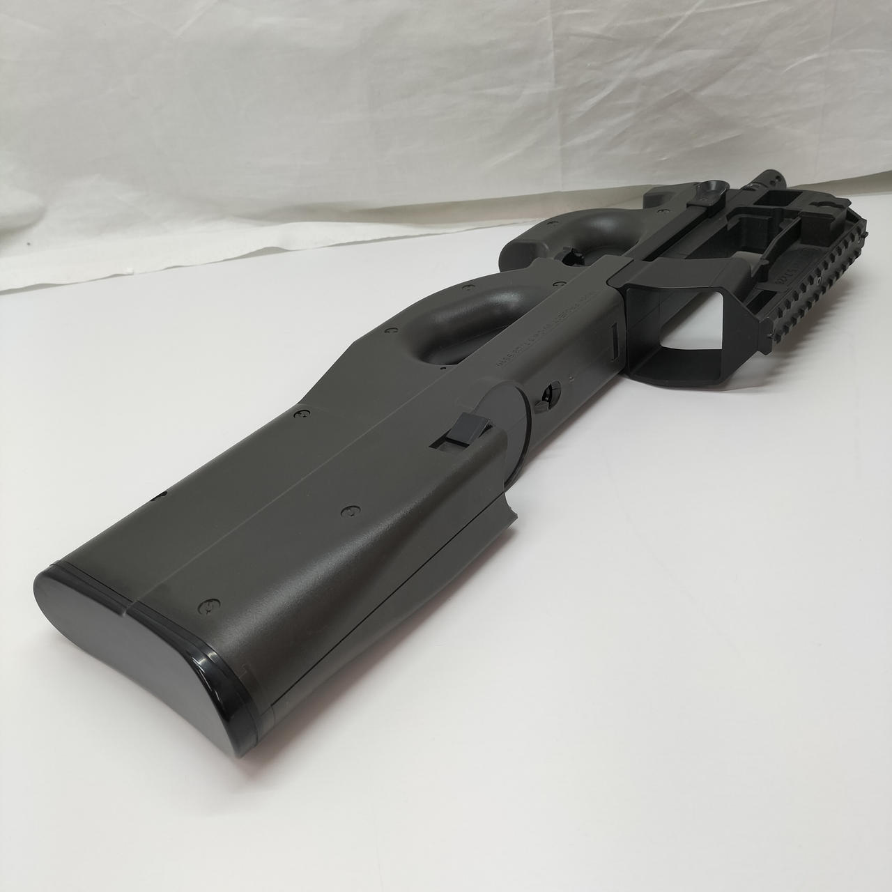 東京マルイ|P90 TR|【ハードオフ公式通販】オフモール|2030300000008495