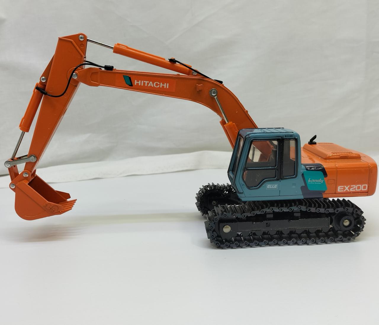 日立建機|1/40 SUPERLANDY EX200|HARDOFFオフモール（オフモ