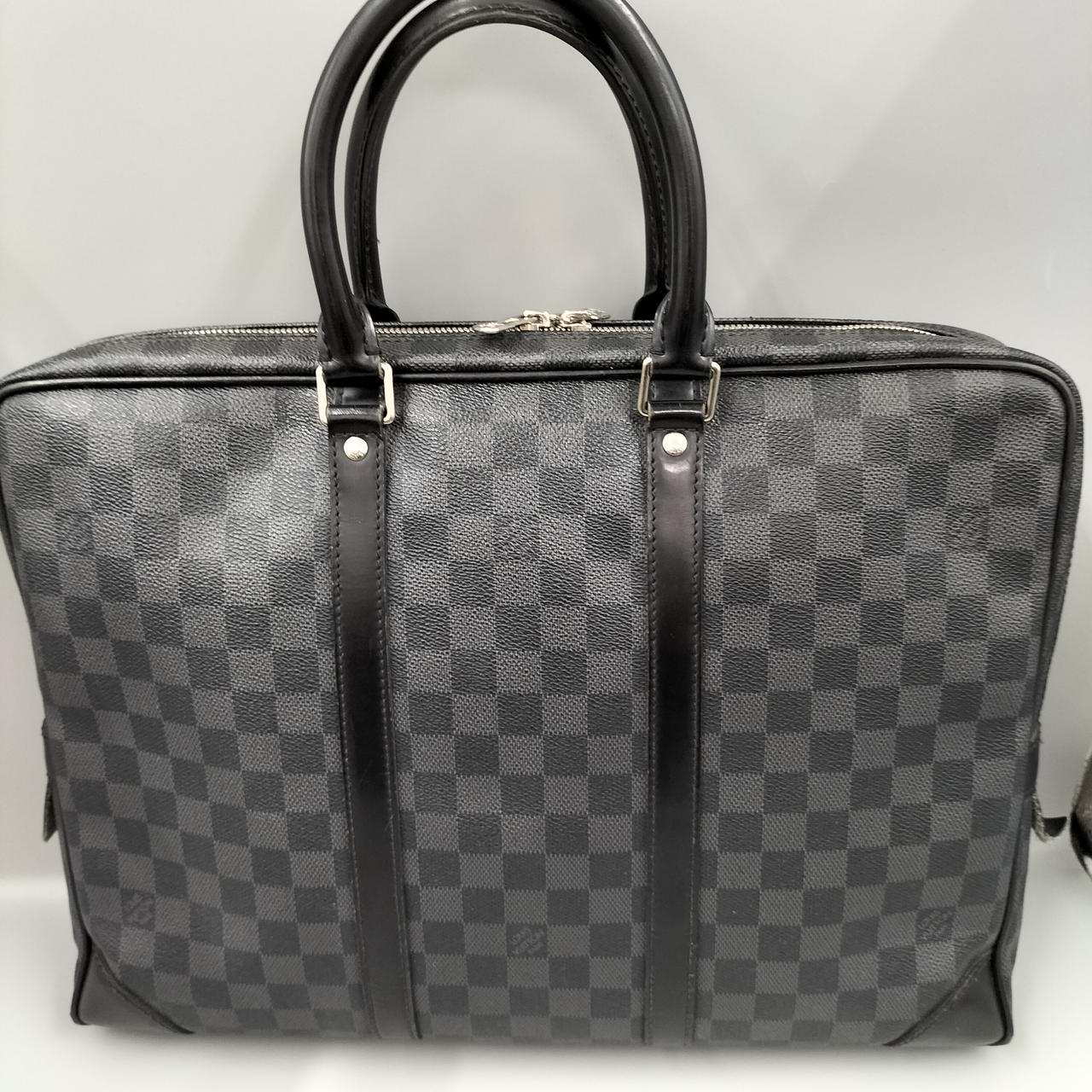 LOUIS VUITTON 型番：N40445 ポルトドキュマンヴォワヤージュ 149,600円