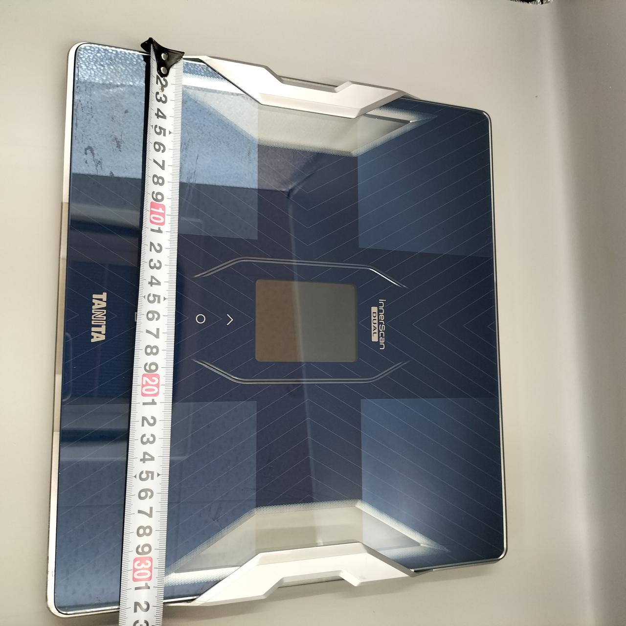 TANITA 体重計 RD-911 180kg Amazon.co.jp: TANITA(タニタ) デュアルタイプ体組成計 インナー