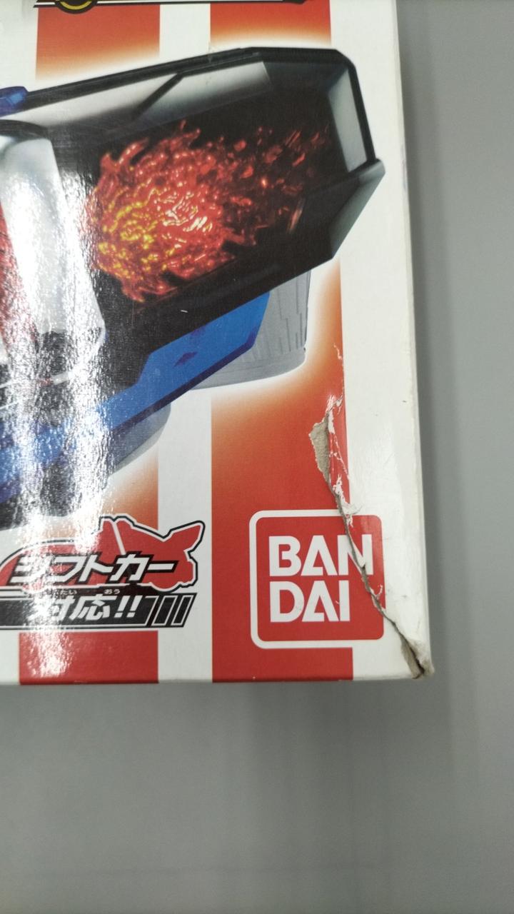 箱一部破れあり