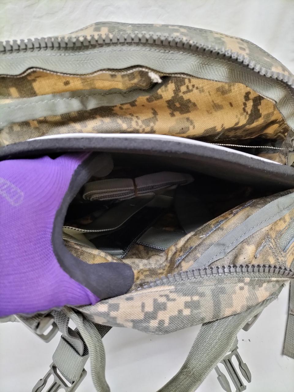 樹脂フレームフォームとパッド内蔵