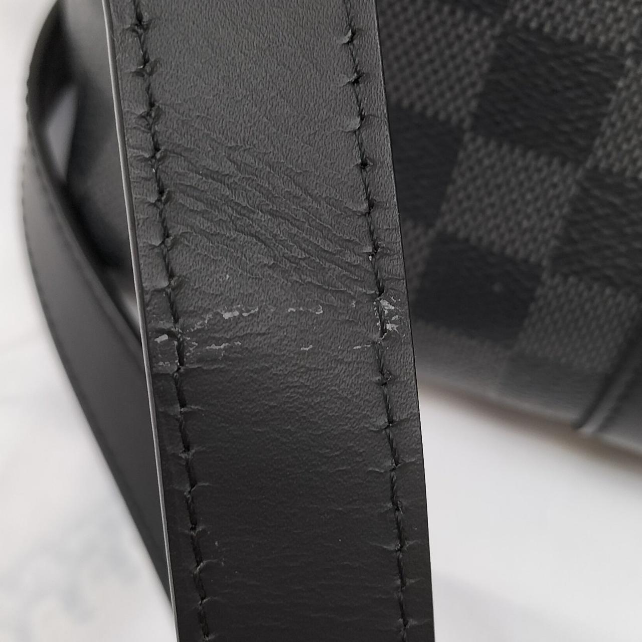 多少のキズがあります。