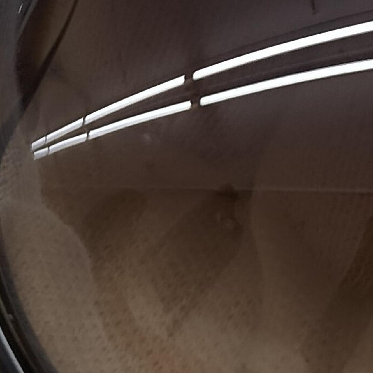 小さな細かなキズがあります