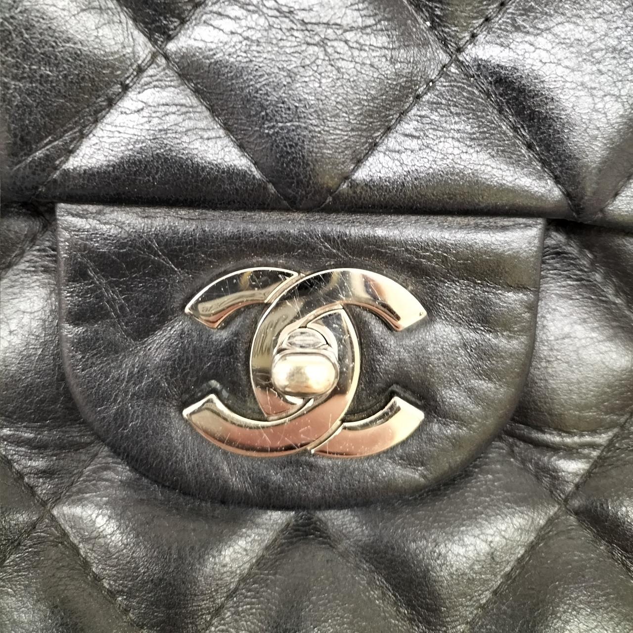 ロゴ金具多少のキズあり