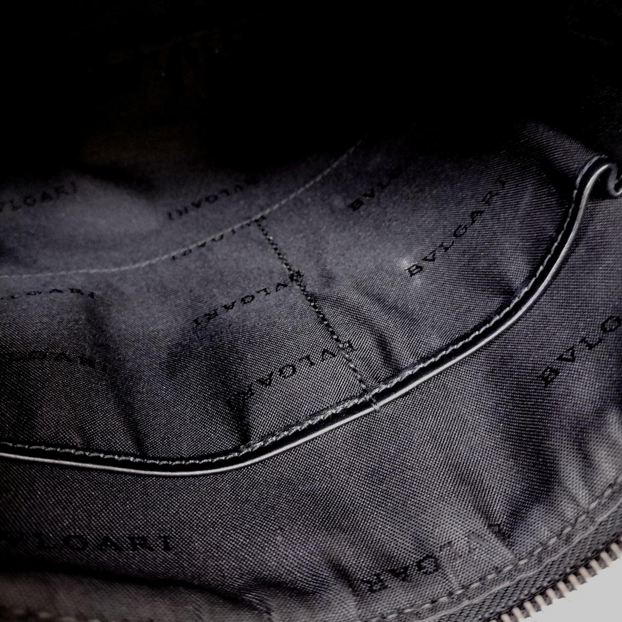 内側ポケット、多少の汚れ。