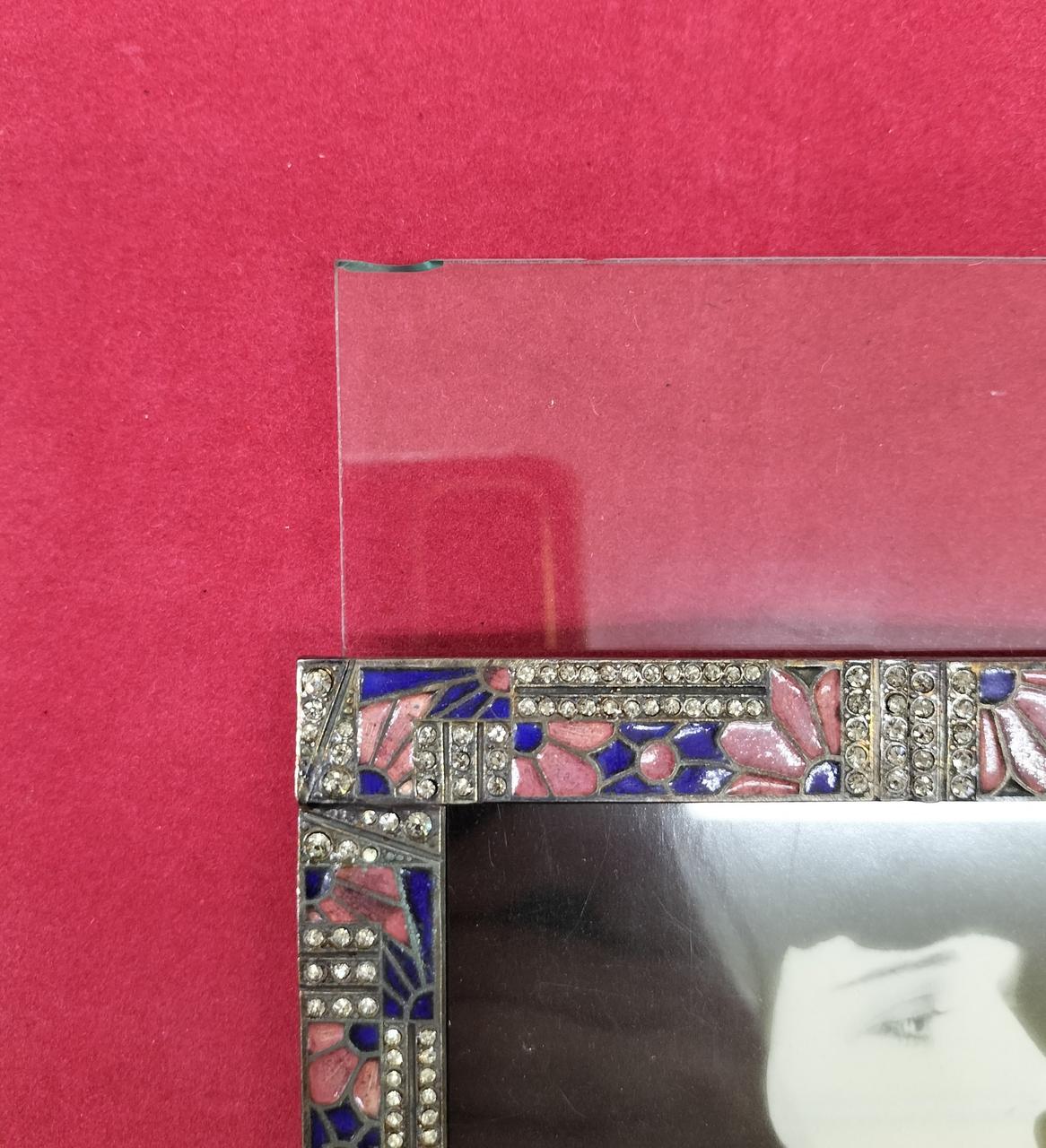 ガラス少し欠けあり