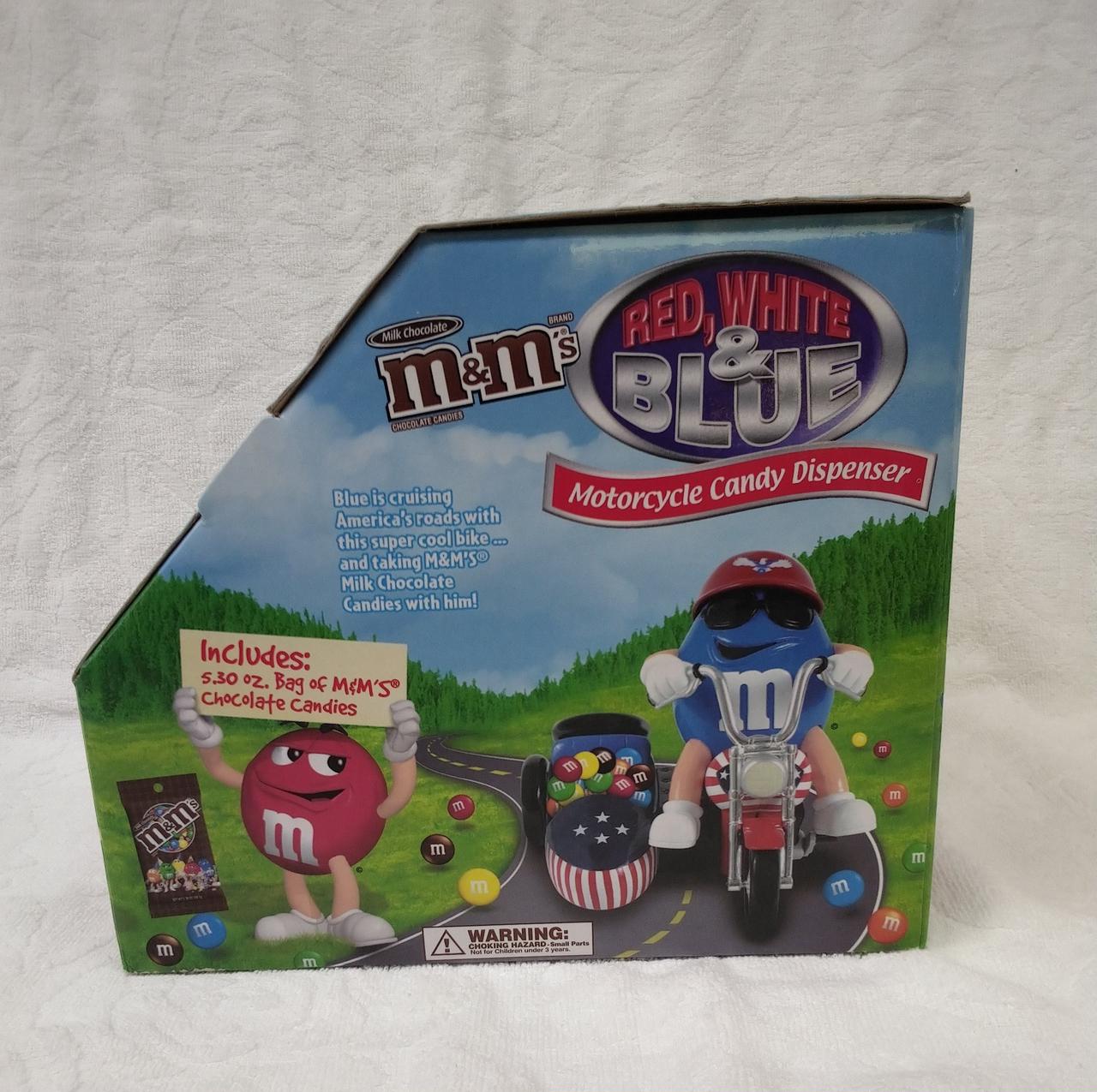 箱向かって右側面