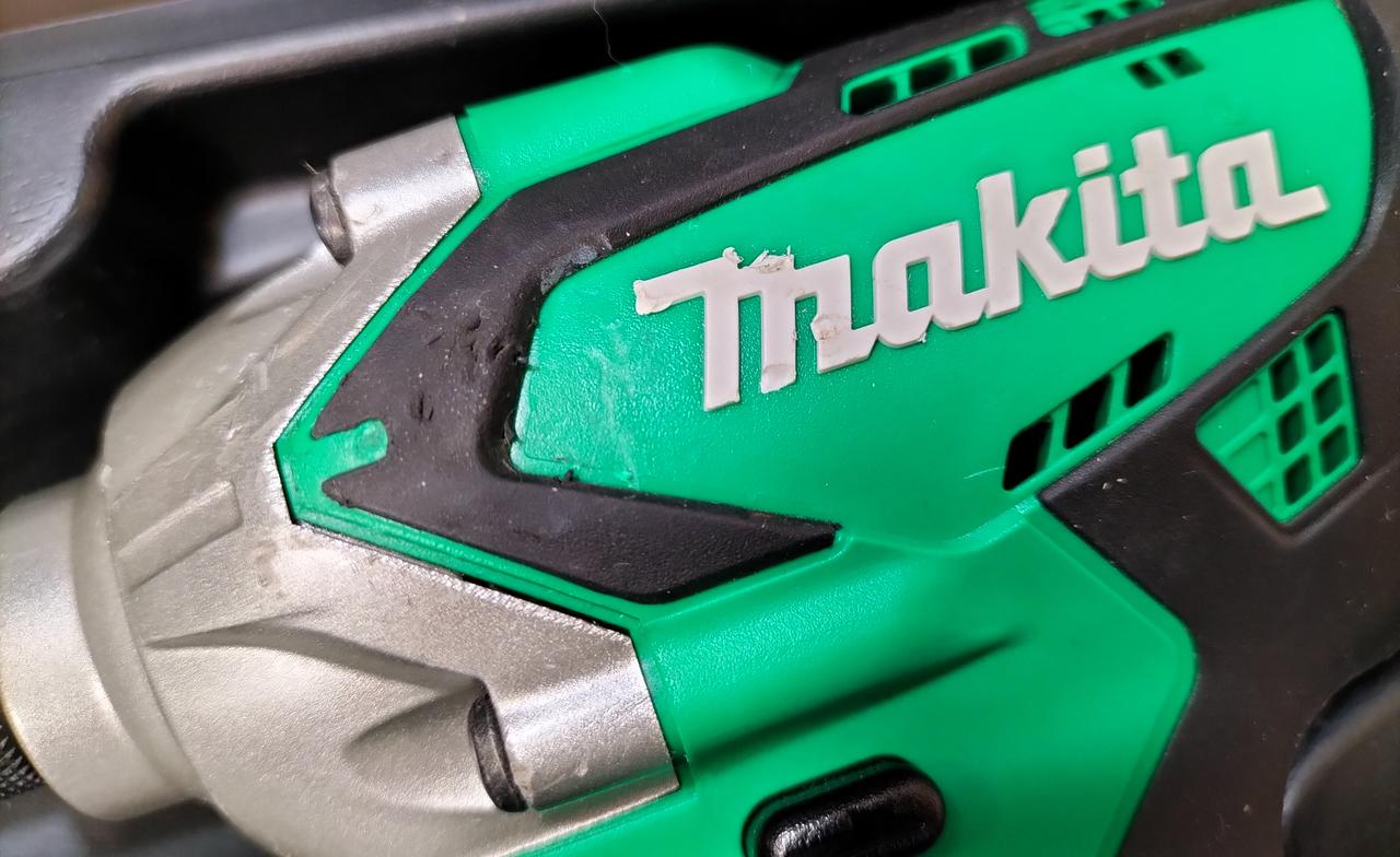 Makita - MAKITA マキタ MTD001D インパクトドライバー 本体のみ 緑 美品 マキタ 14．4V充電式インパクトドライバ MTD001DSX