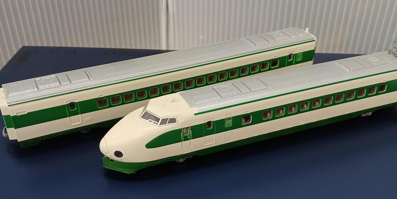 TOMIX 92641 JR200系　東北新幹線 製品レビュー：TOMIX「92641」JR 200系東北新幹線 - 鉄道298号線入口
