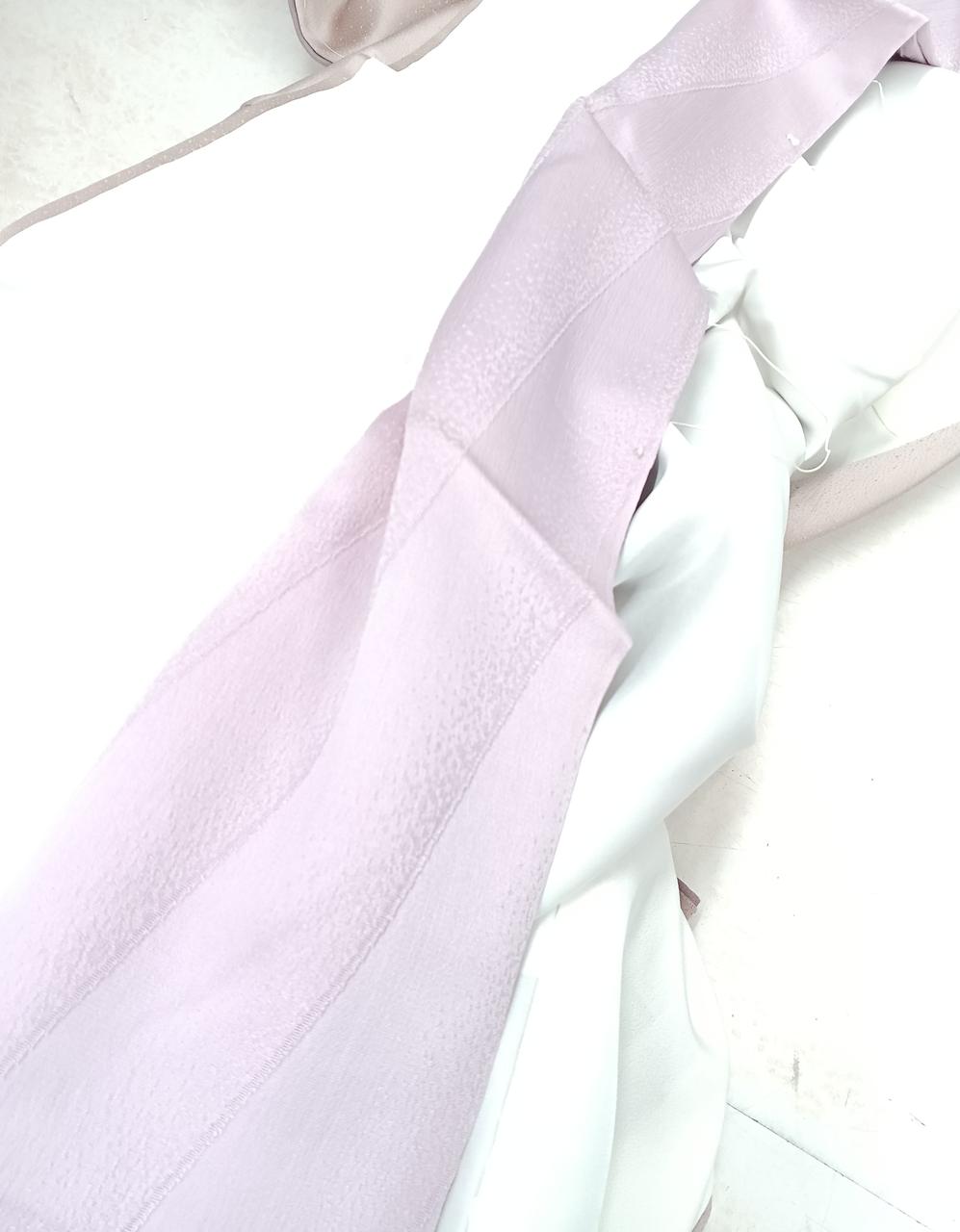 重ね衿つき
