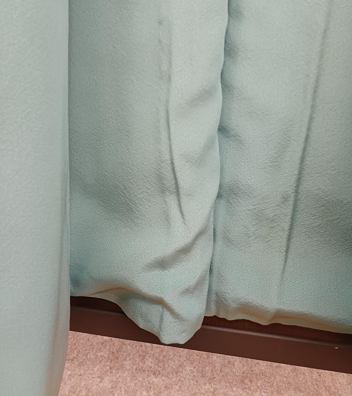 裾に袋あり