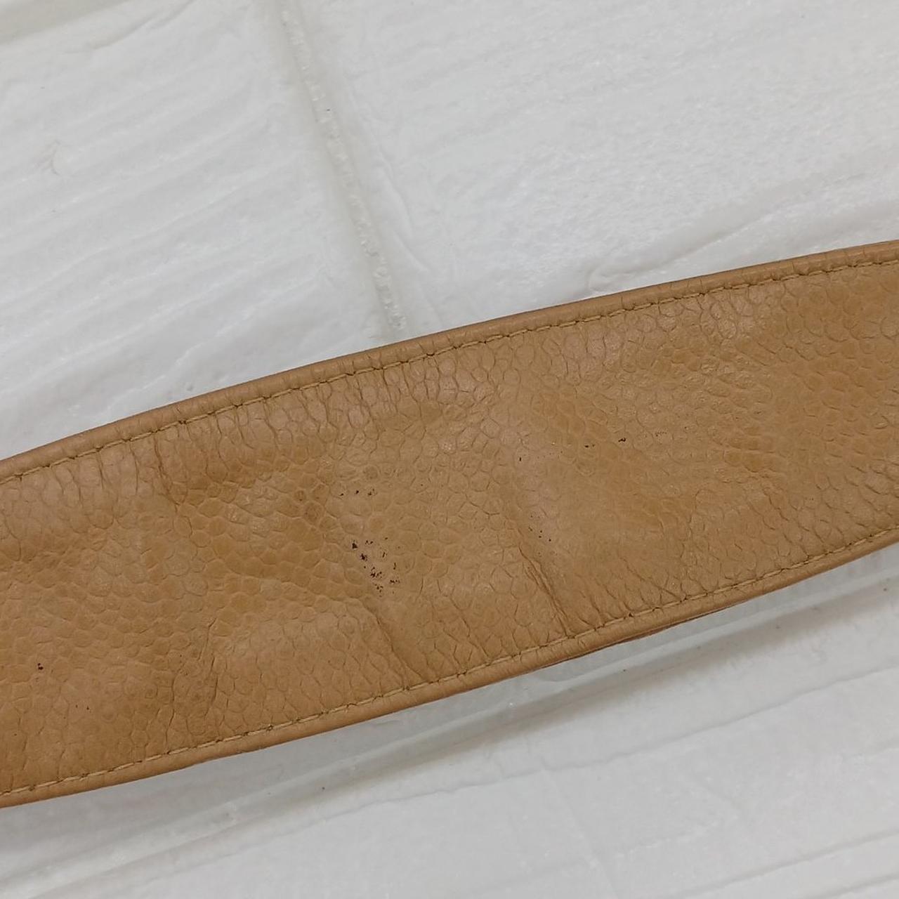 持ち手部分、汚れシワあり