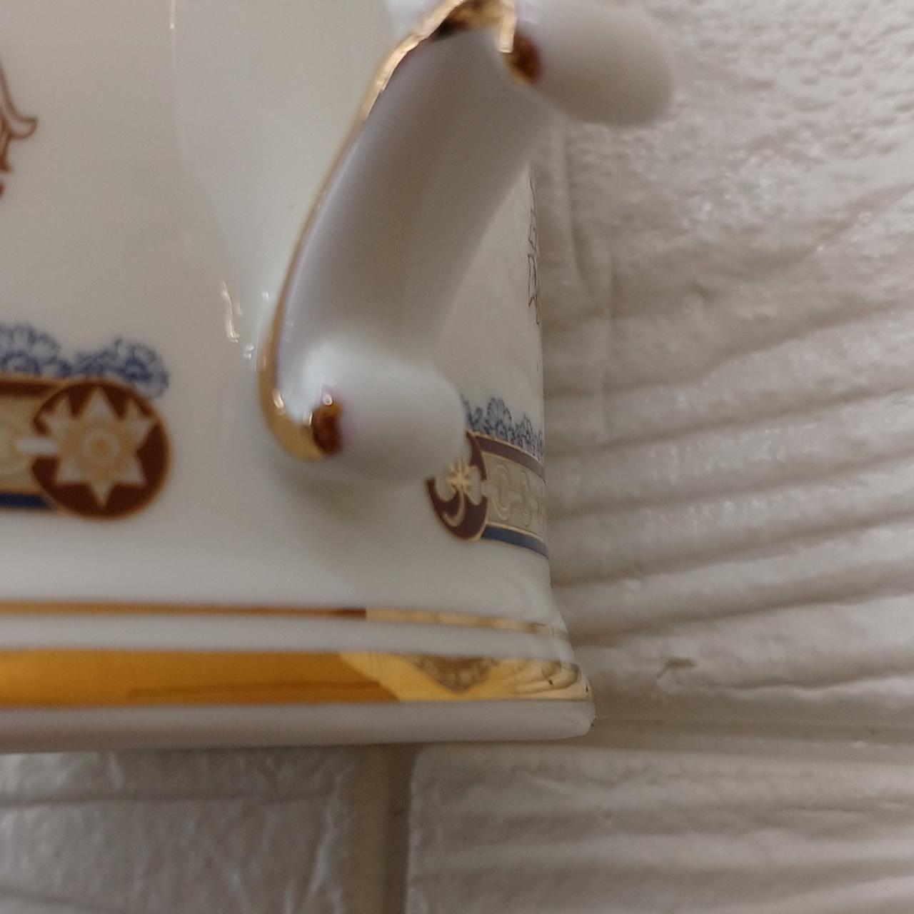 金部分の変色あり