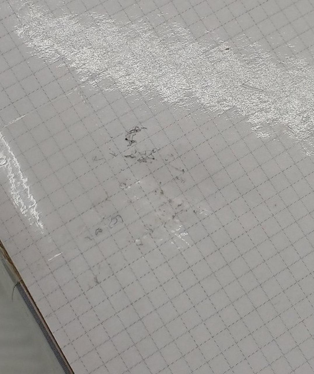 箱に汚れあり