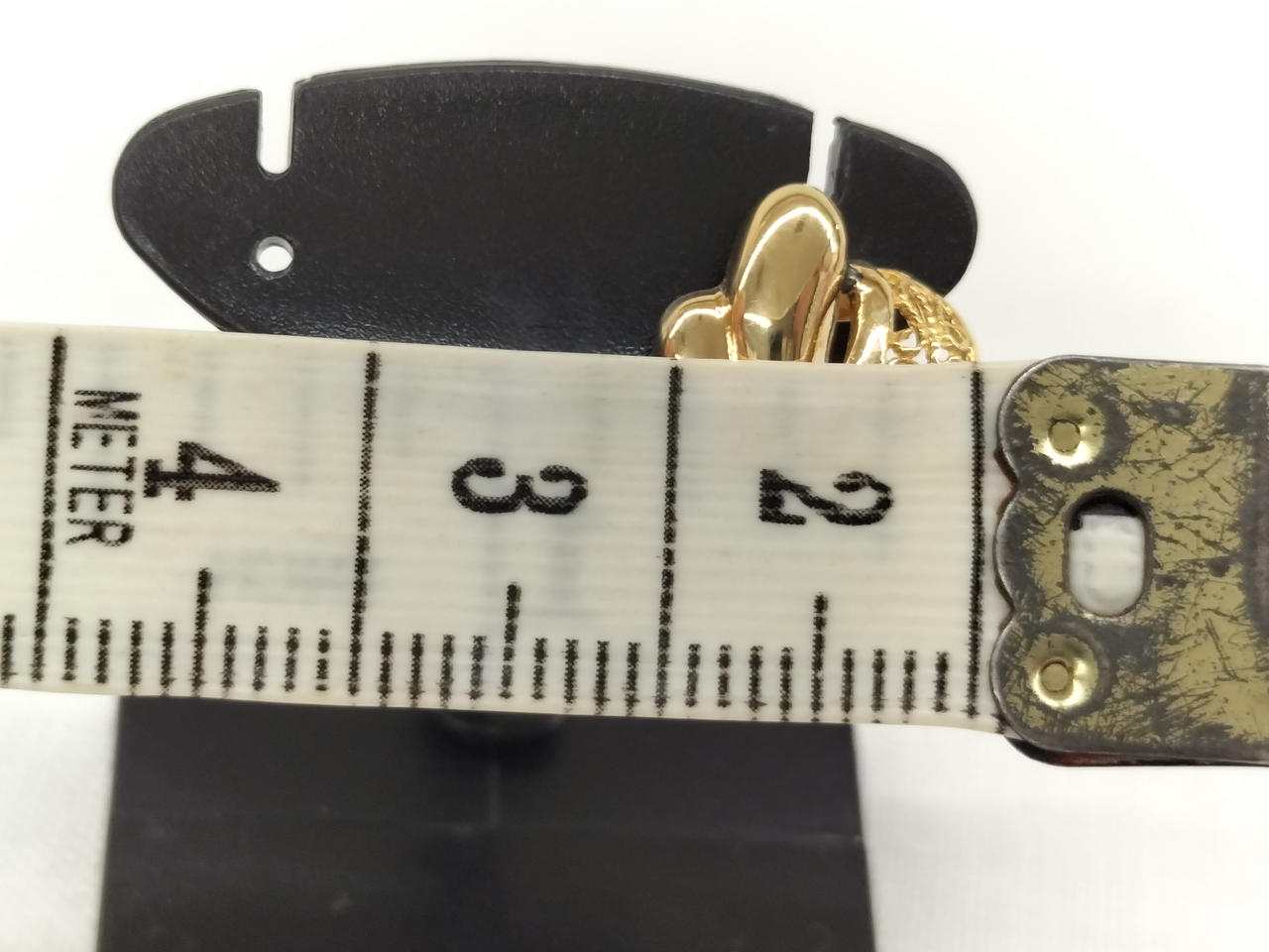 大きさ横1.1cm