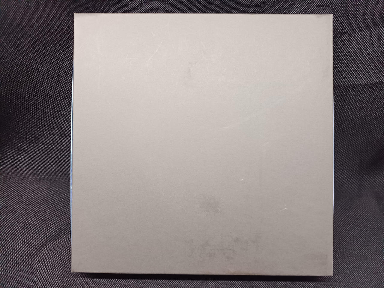 箱傷み　ヤケあり