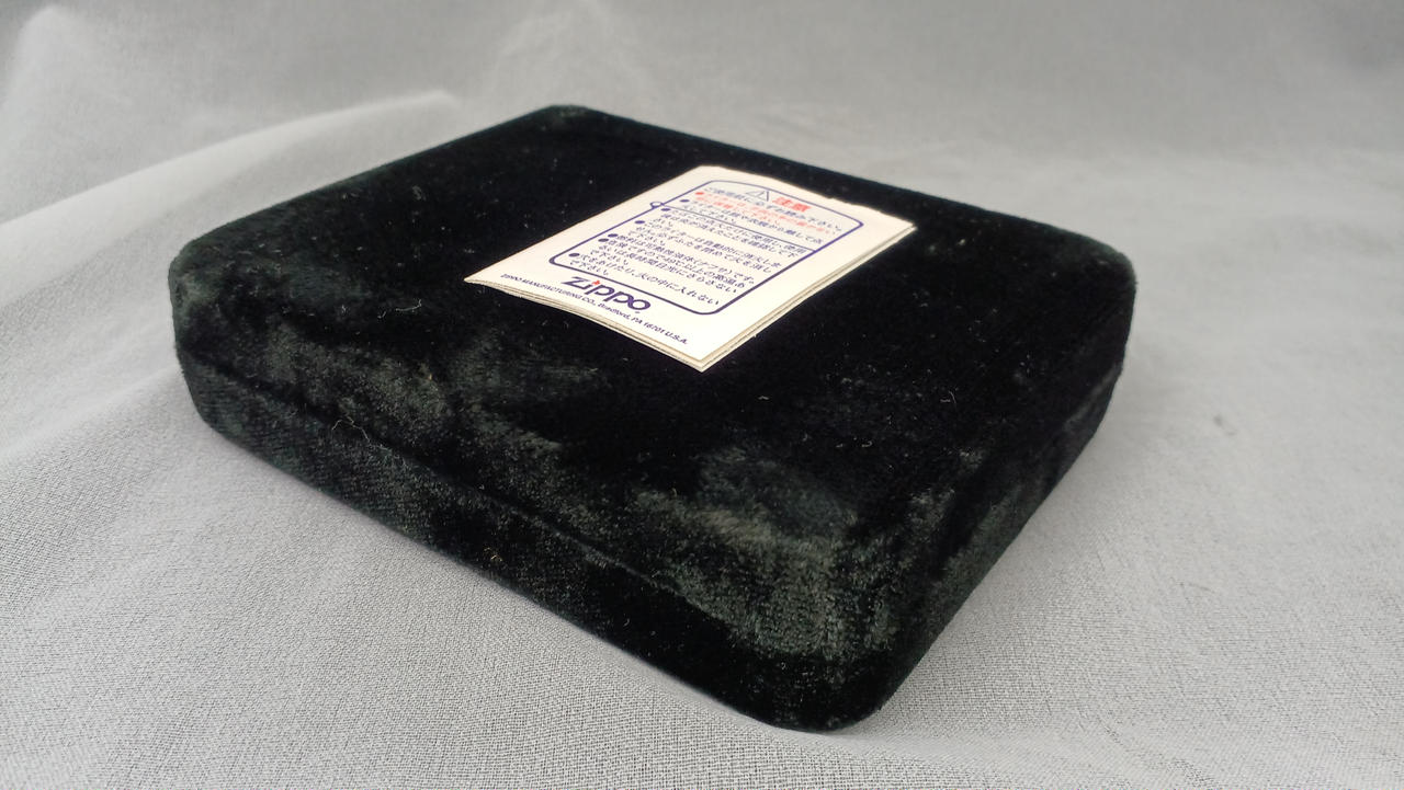 箱傷みあります