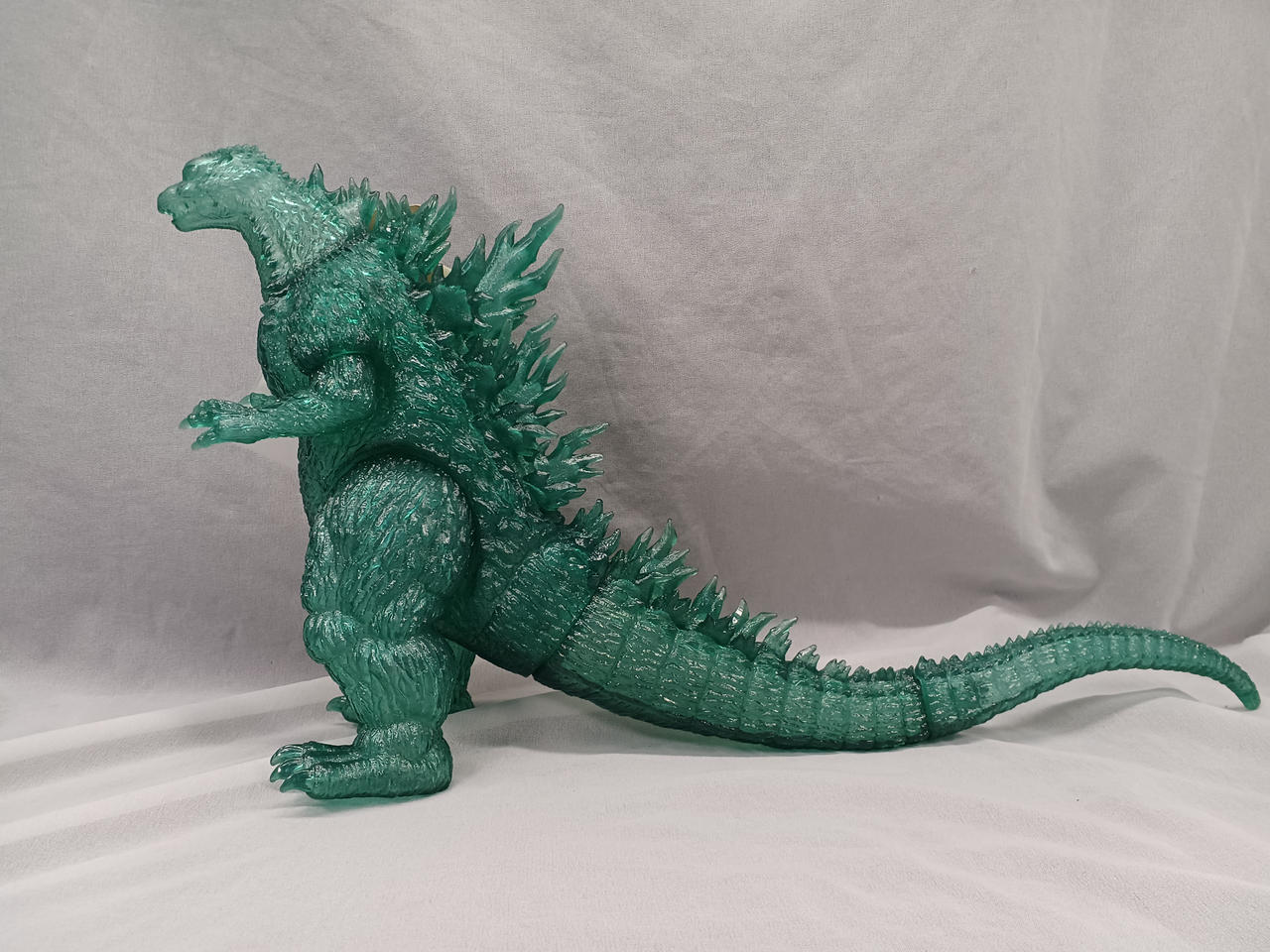 ゴジラ　ソフビ　HMV　限定　ムービーモンスターシリーズ　2004 Amazon.co.jp: [バンダイ] ムービーモンスターシリーズ ゴジラ