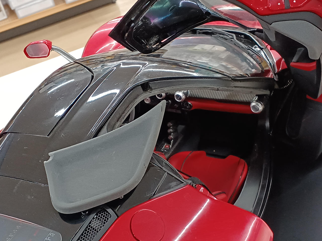 アシェット LaFerrariリモコン付きケース付 付属品付 アシェット|ラ フェラーリ|【ハードオフ公式通販】オフモール