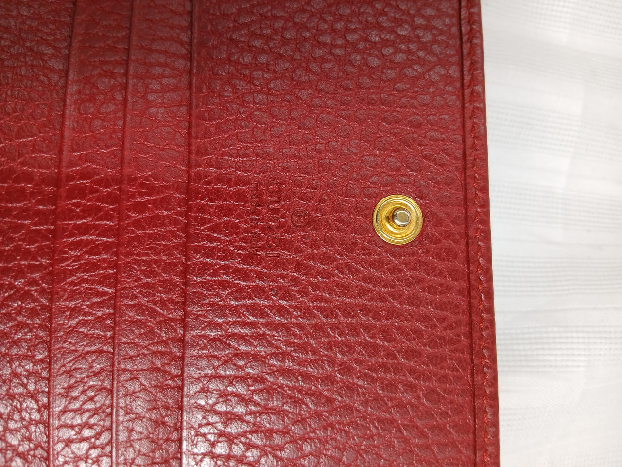 GGマーモントレザー　aryj2月1日まで GUCCI|GGマーモントレザーレッド:|【ハードオフ公式通販】オフモール