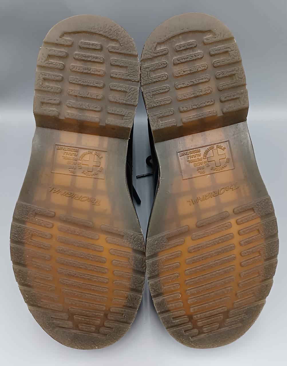 かかとに減りあり