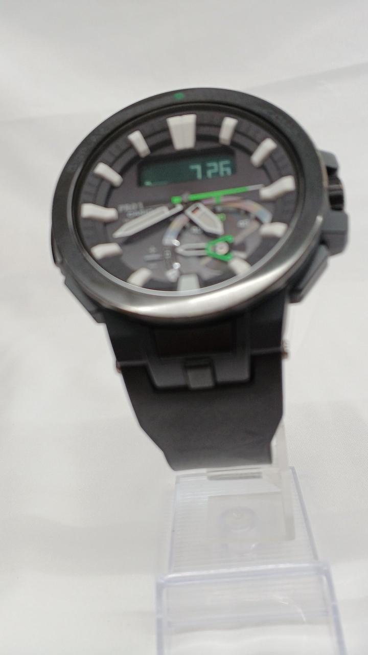 CASIO PRO TREK ソーラー腕時計 電波時計　美品 PRO TREK プロトレック 電波ソーラー カシオウオッチ50周年記念