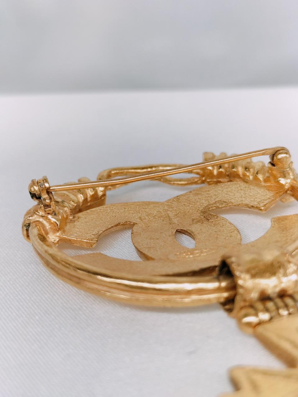 ピンにゆがみ有り