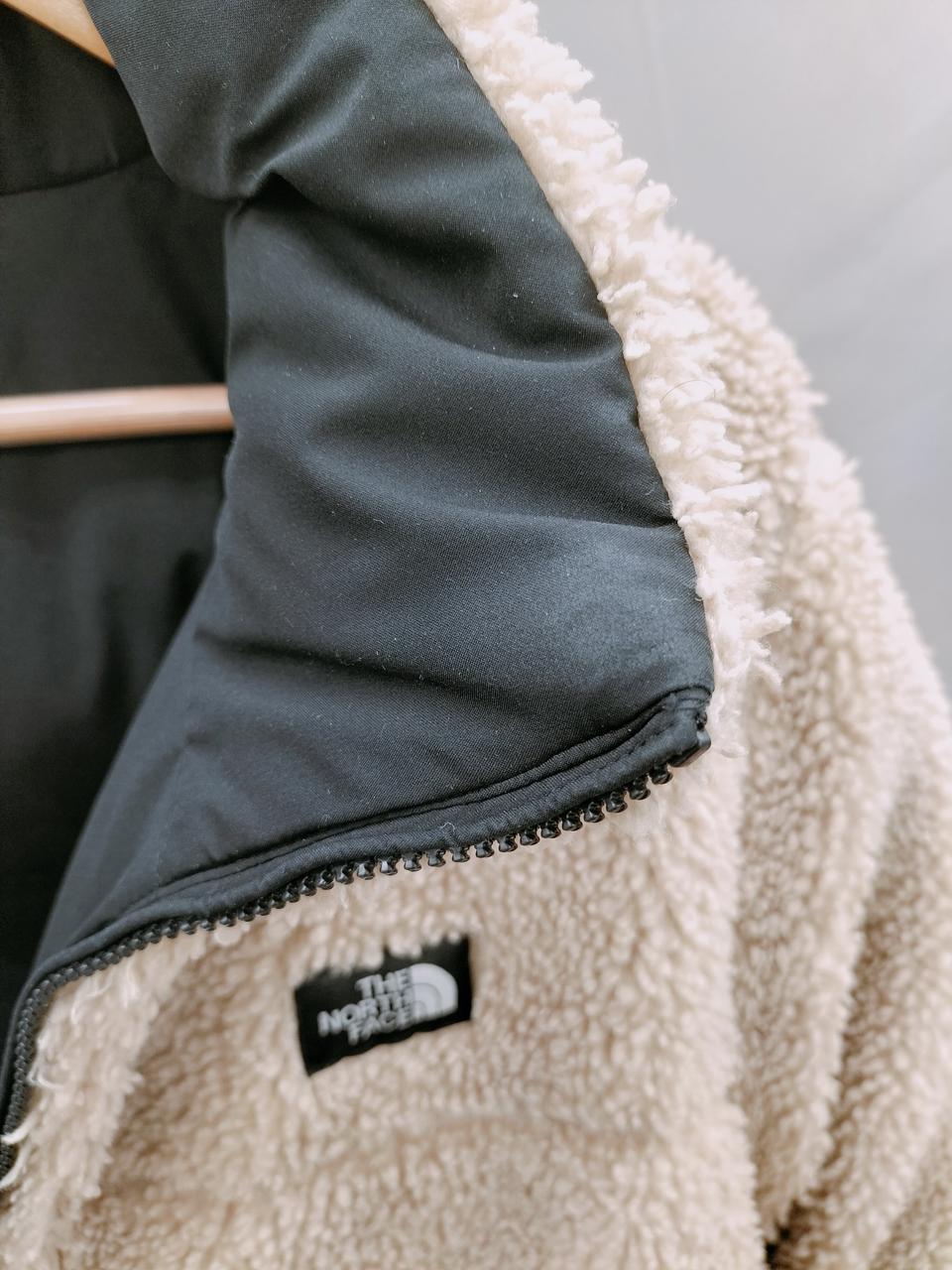 少々襟変色有り