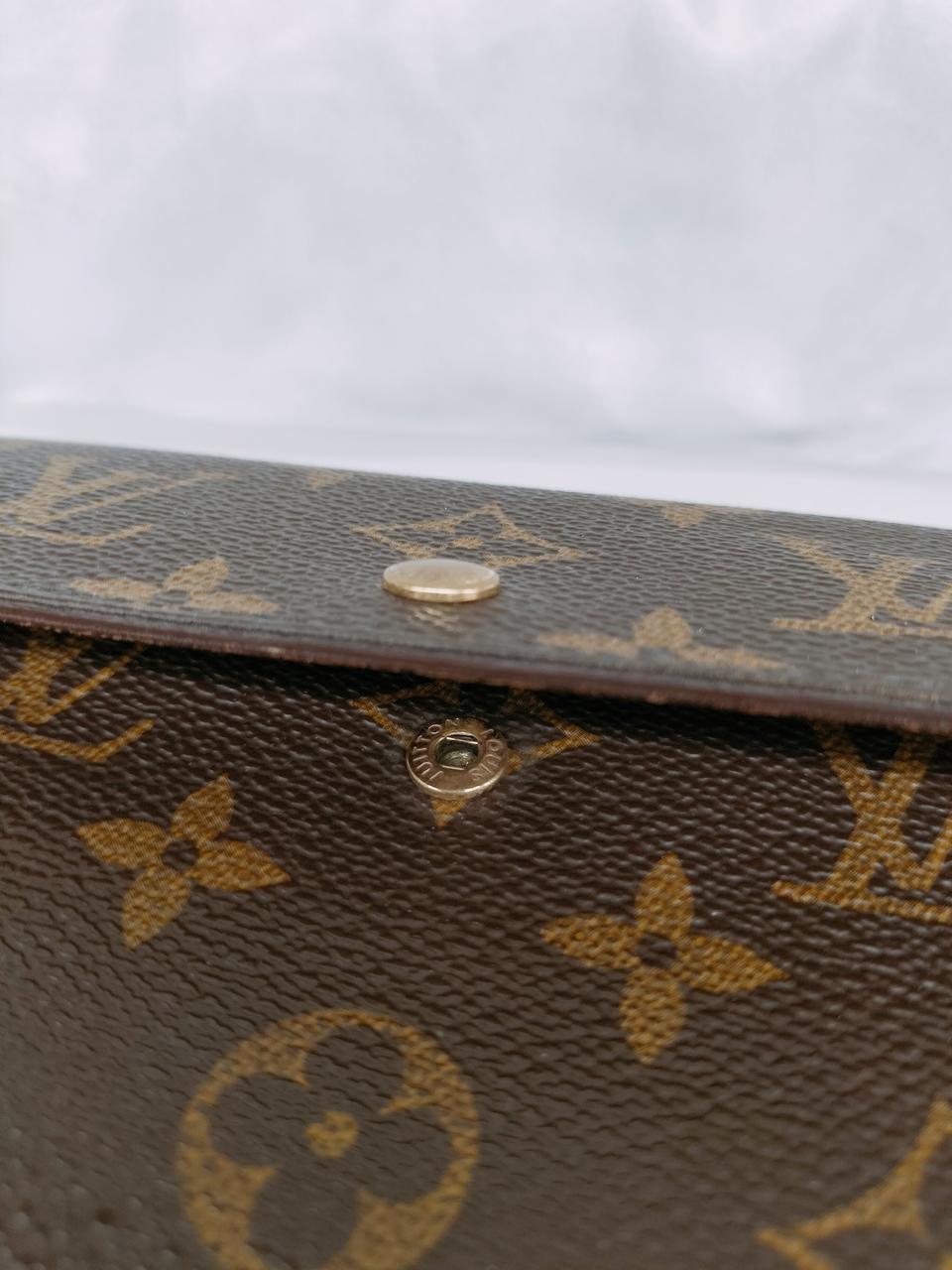 ホックゆるいです