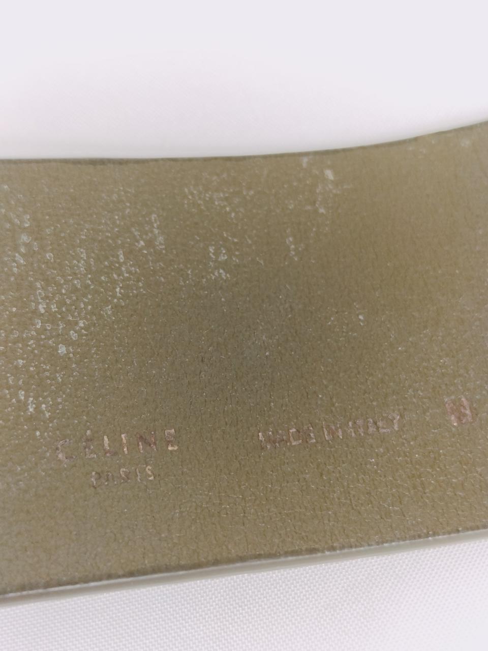 ロゴにスレ有り