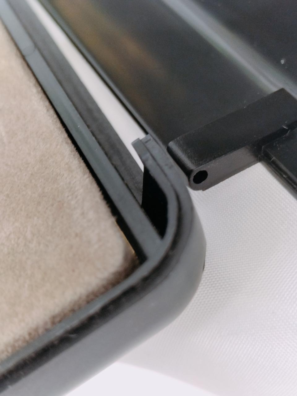 ケース破損有り