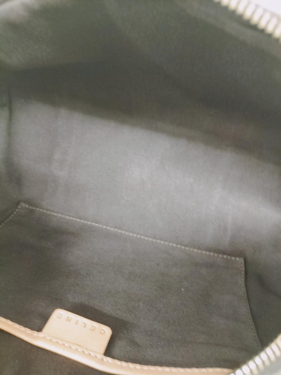 內部に少々変色有り