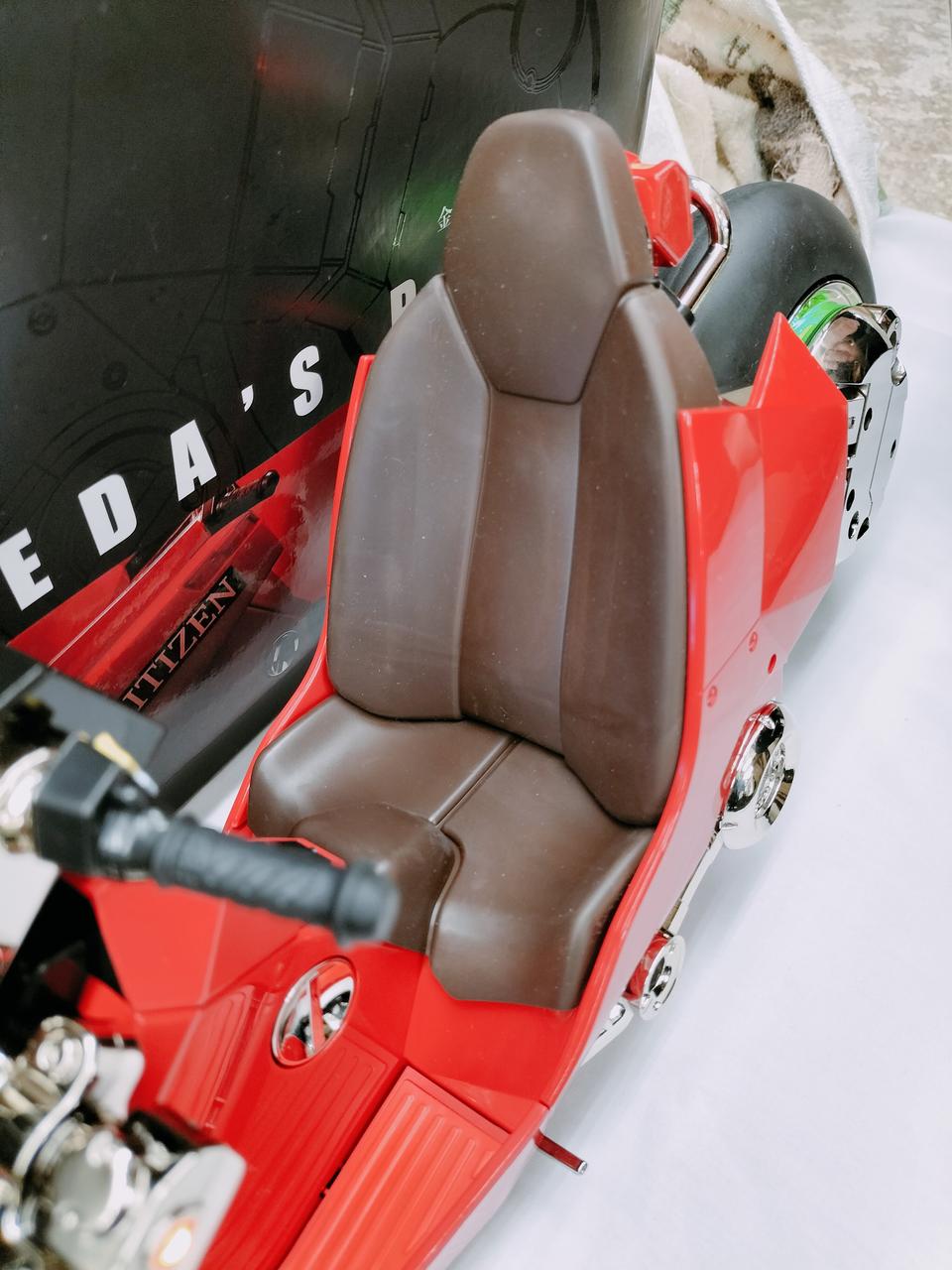 シート変色有り