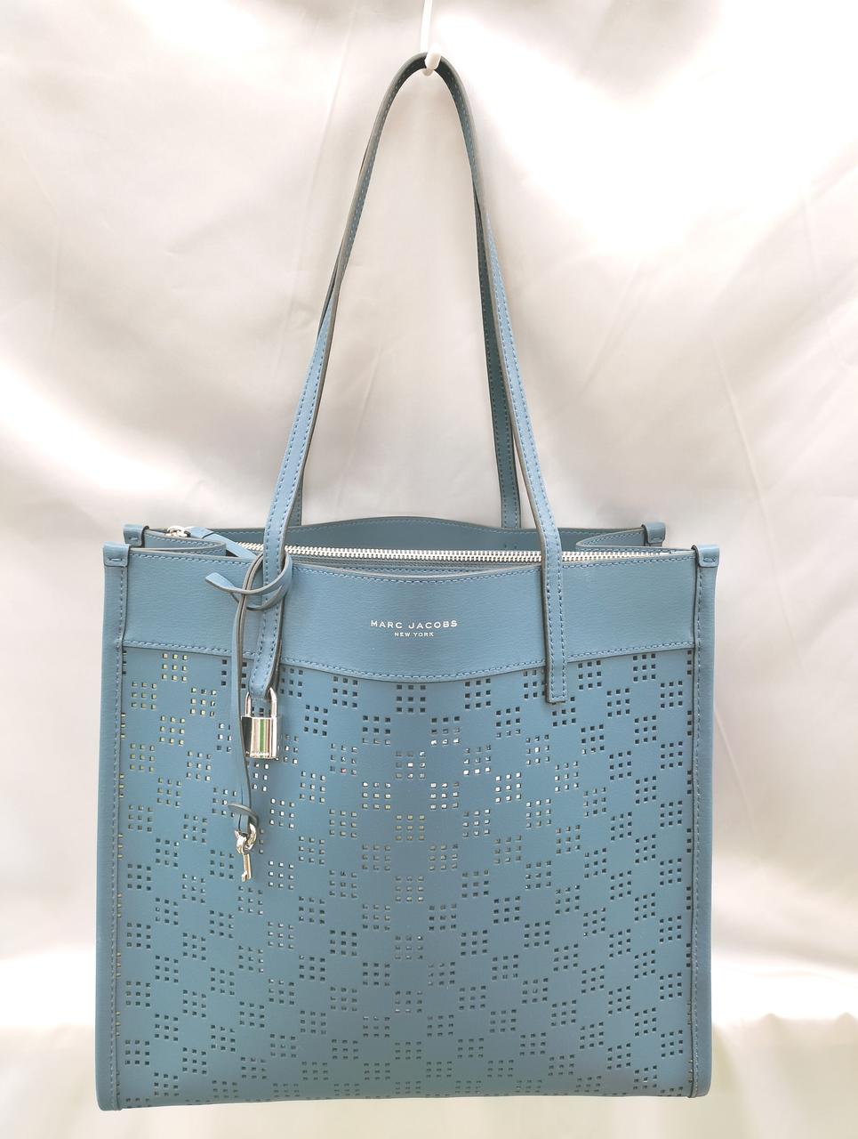 マークジェイコブス　フォーントートバッグ　超美品 MARC JACOBS トートバッグ THE LEATHER MEDIUM TOTE BAG/ザ