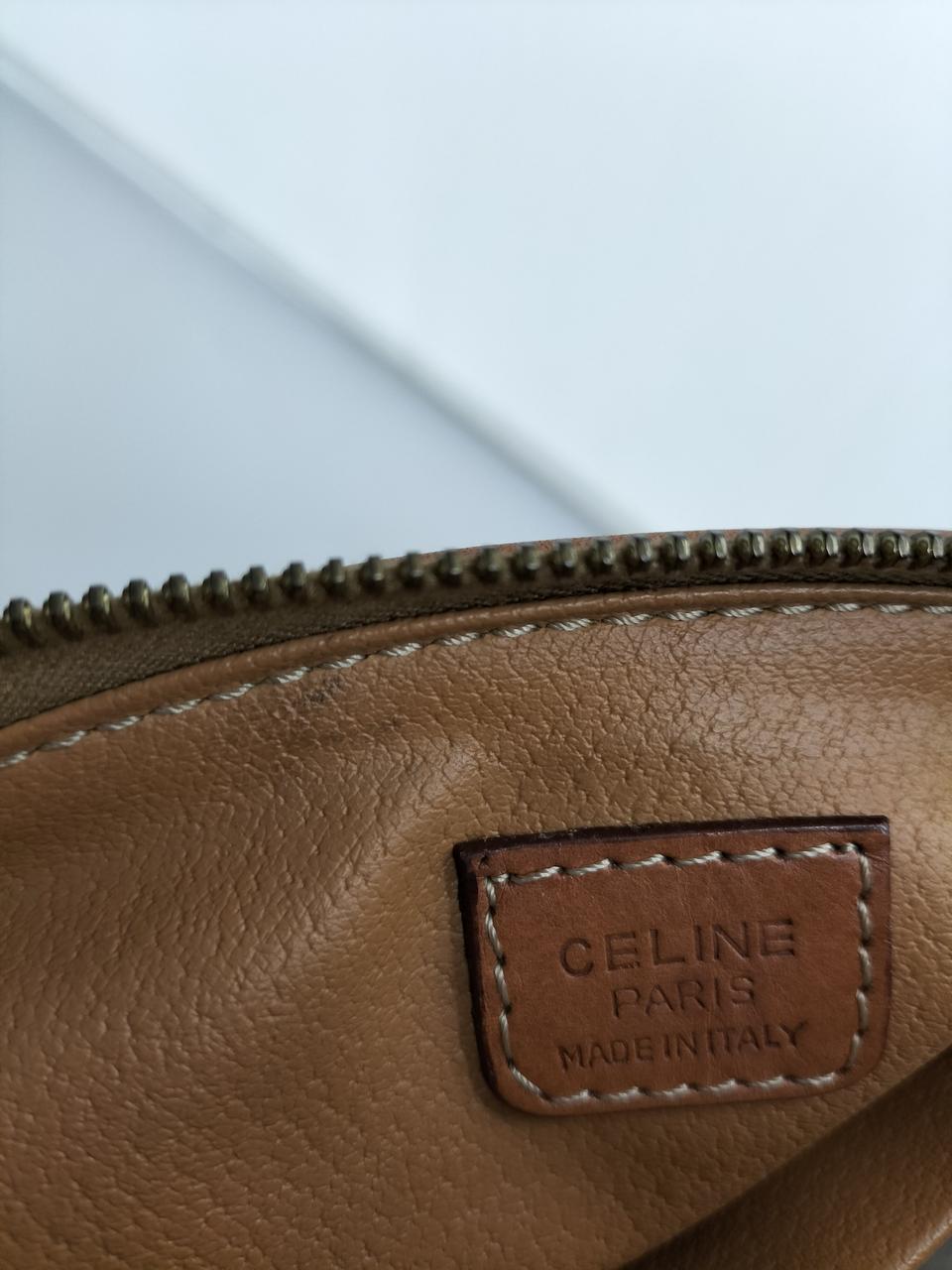 少々汚れ有ります。