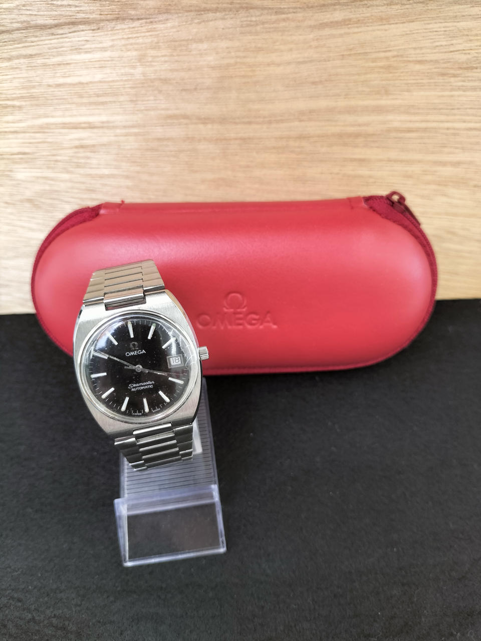 OMEGA Seamasterの自動巻き腕時計 OMEGA オメガ 時計 シーマスター プラネットオーシャン 600M
